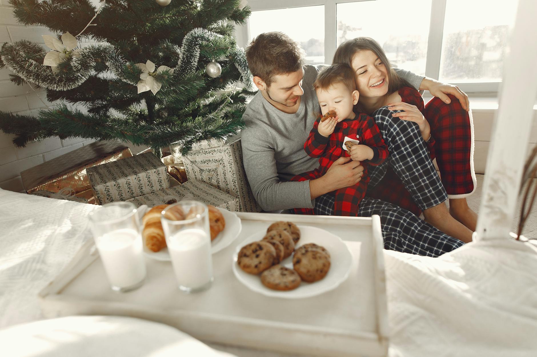 25+ Easy Christmas Morning Breakfast Ideas You Can Prep the Night Before