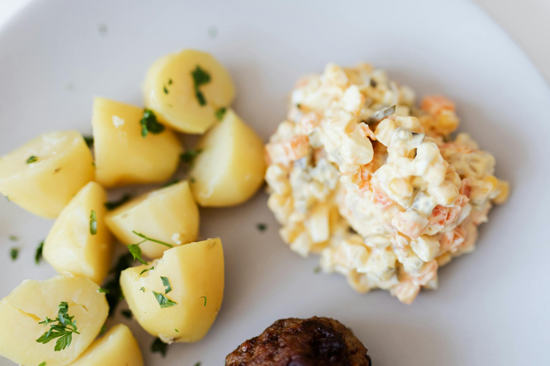 The Ultimate Easy Potato Salad Recipe: Creamy, Classic, and Perfectly Seasoned