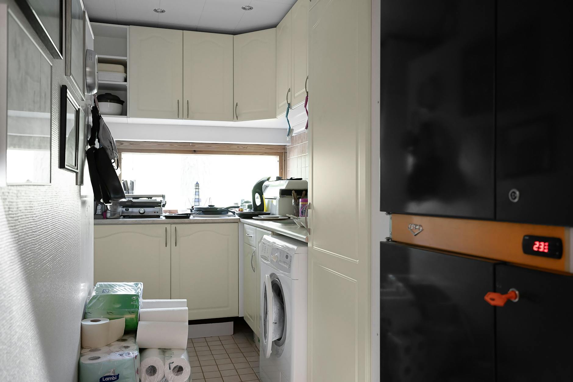 25 Genius Kitchen Organization Hacks for Small Spaces: Reclaim Your Countertop Today