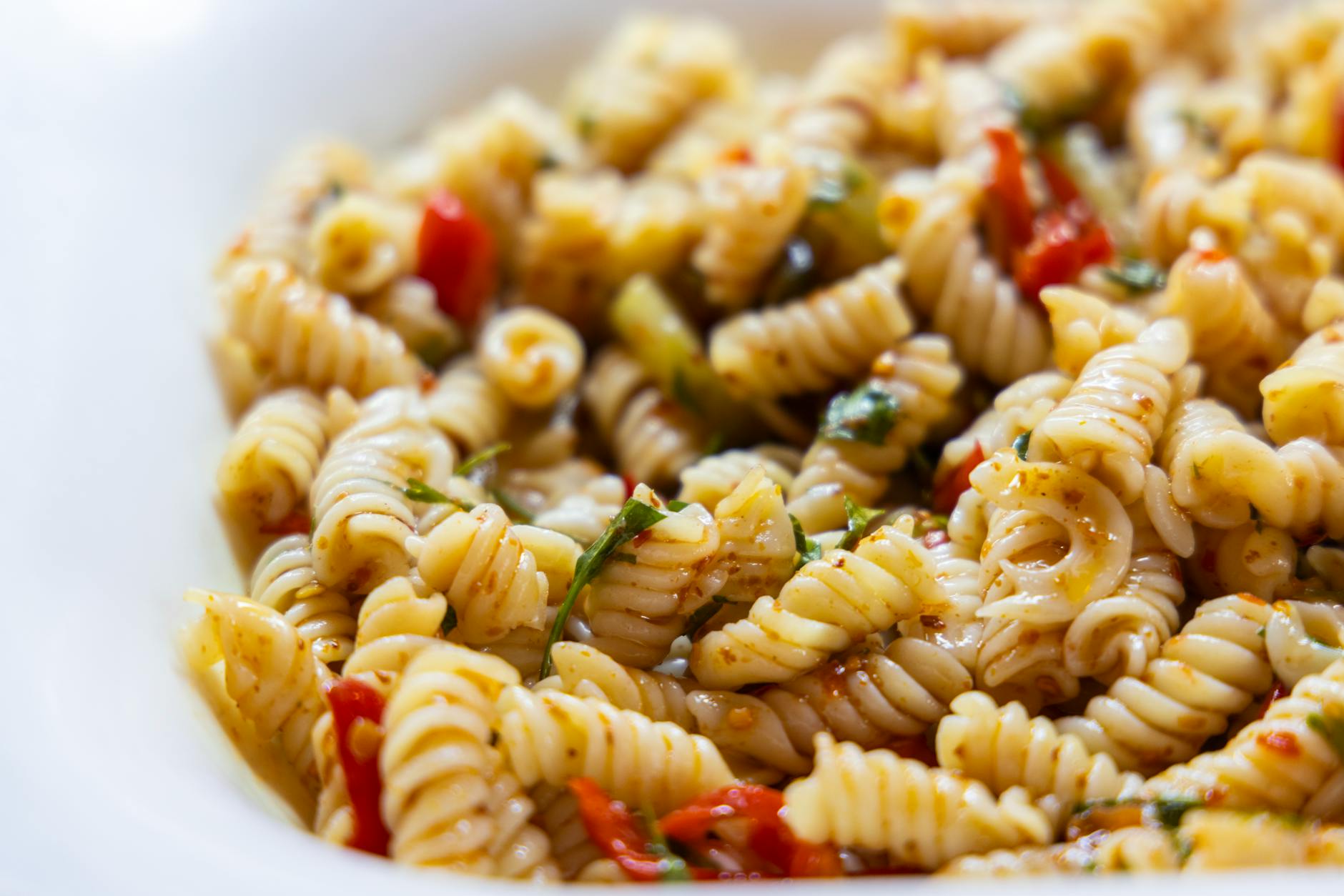 The Ultimate Classic American Macaroni Salad Recipe: Creamy, Tangy, and Perfect