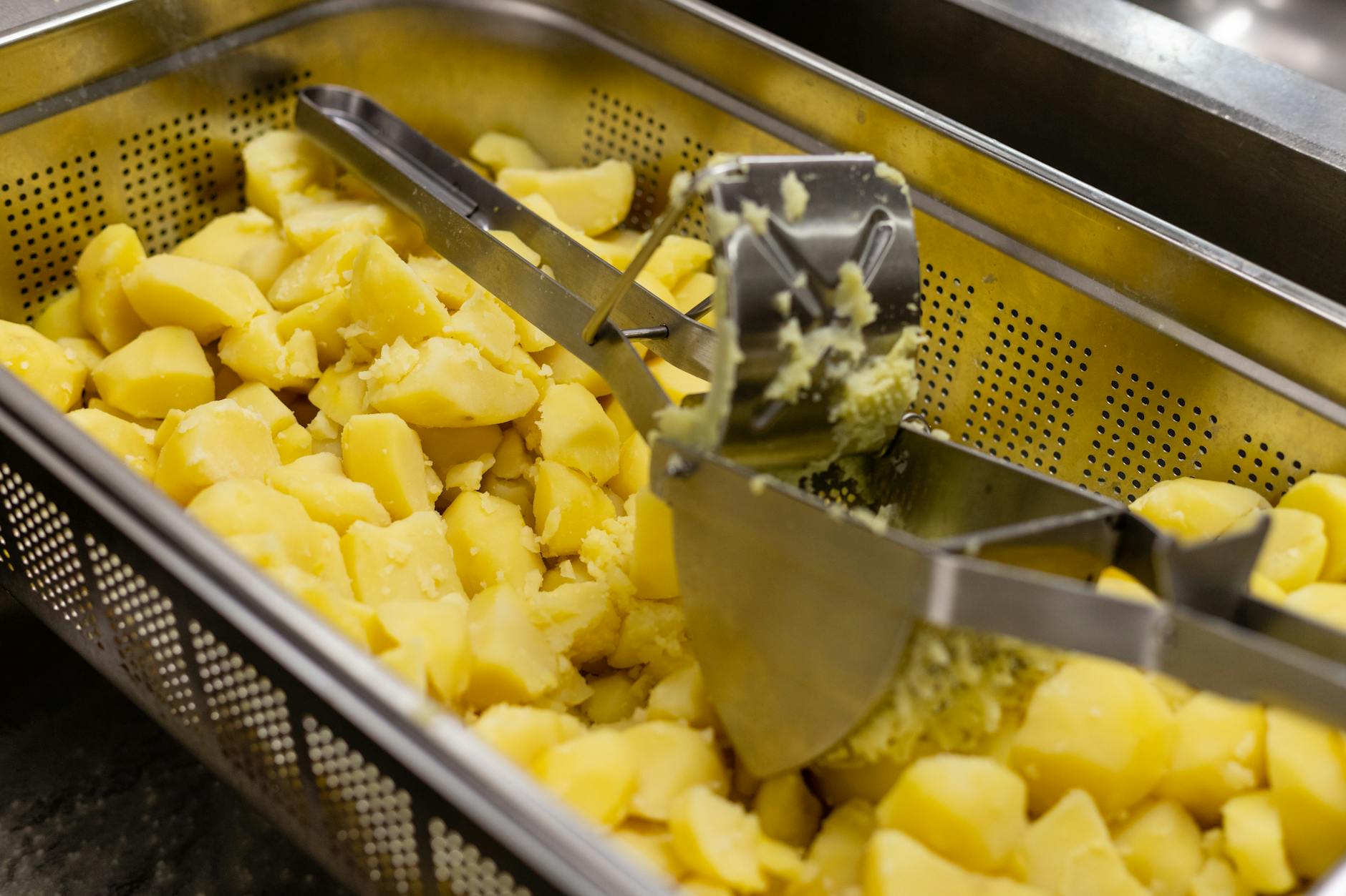 What to Do with Leftover Mashed Potatoes: The Ultimate Guide to Repurposing Your Spuds